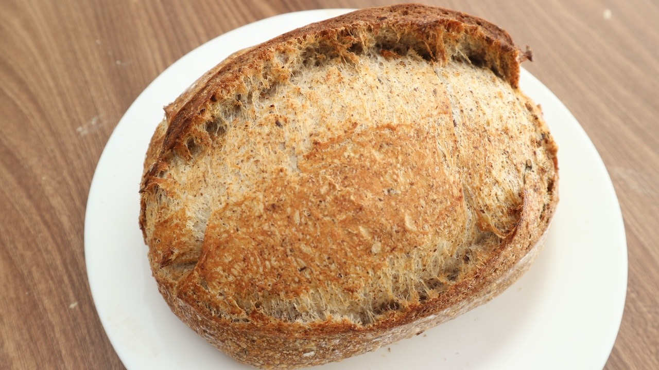 bánh mì sourdough hạt lanh